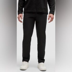 Lululemon Men’s ABC Classic-Fit 5 Pocket Pant 30”L *Warpstreme, Size: 40, Black